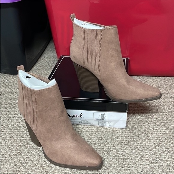 Qupid size 10 dusty rose pull on western ankle boots - Picture 4 of 6